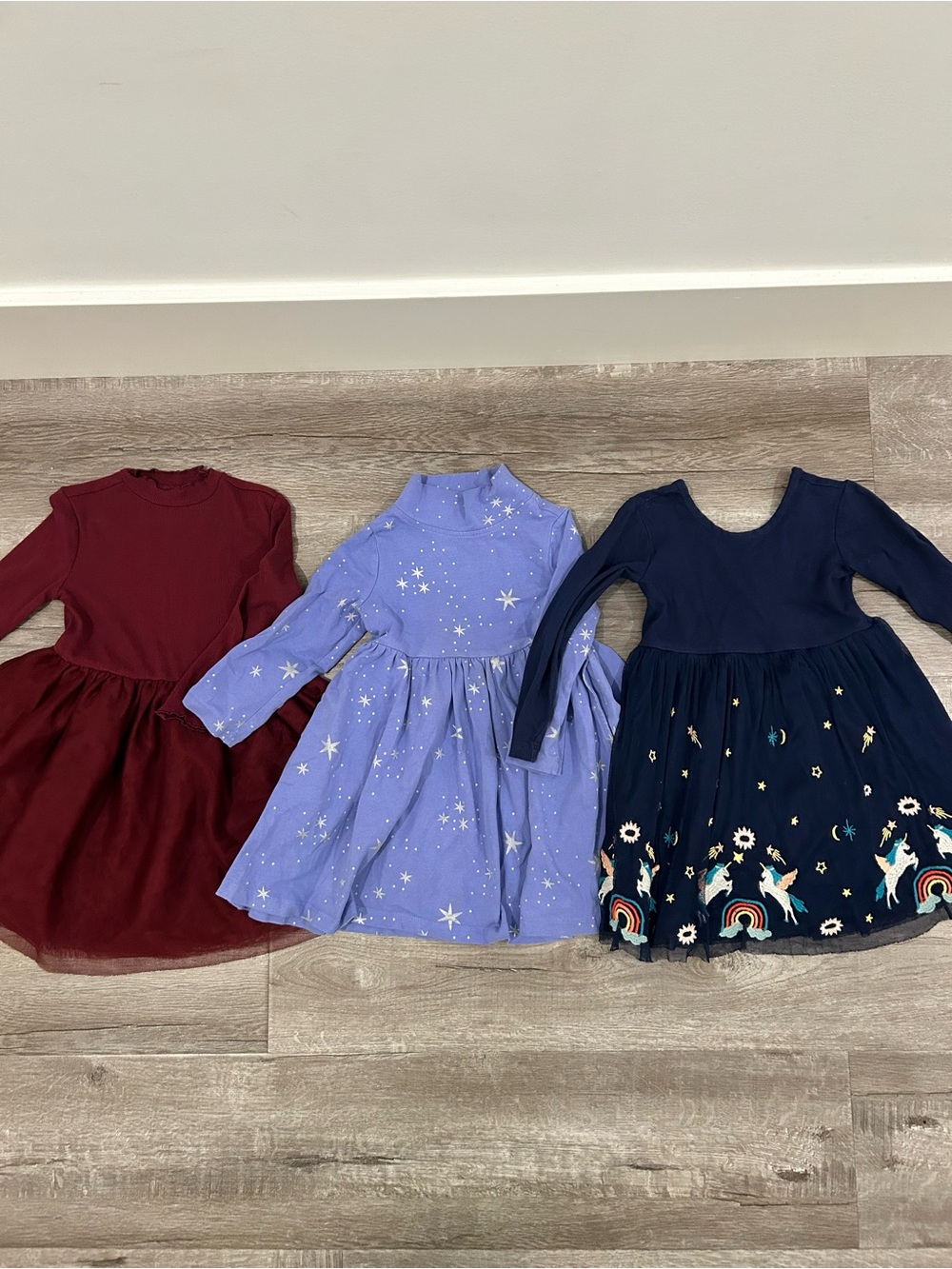 Bundle of 3 cotton long-sleeve 3T dresses